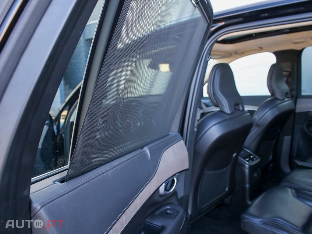 Volvo XC90 2.0 T8 PHEV Core AWD