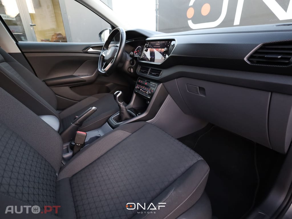 Volkswagen T-Cross 1.0 TSI Advance 116cv