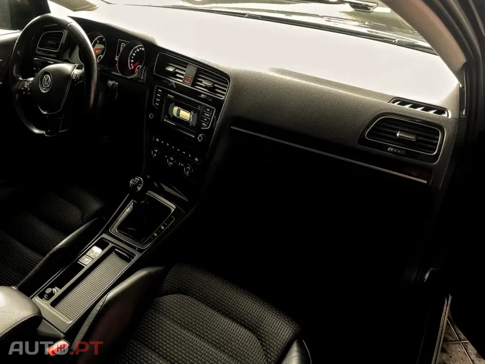 Volkswagen Golf Variant 1.6 TDi GPS Edition — fotografia 21