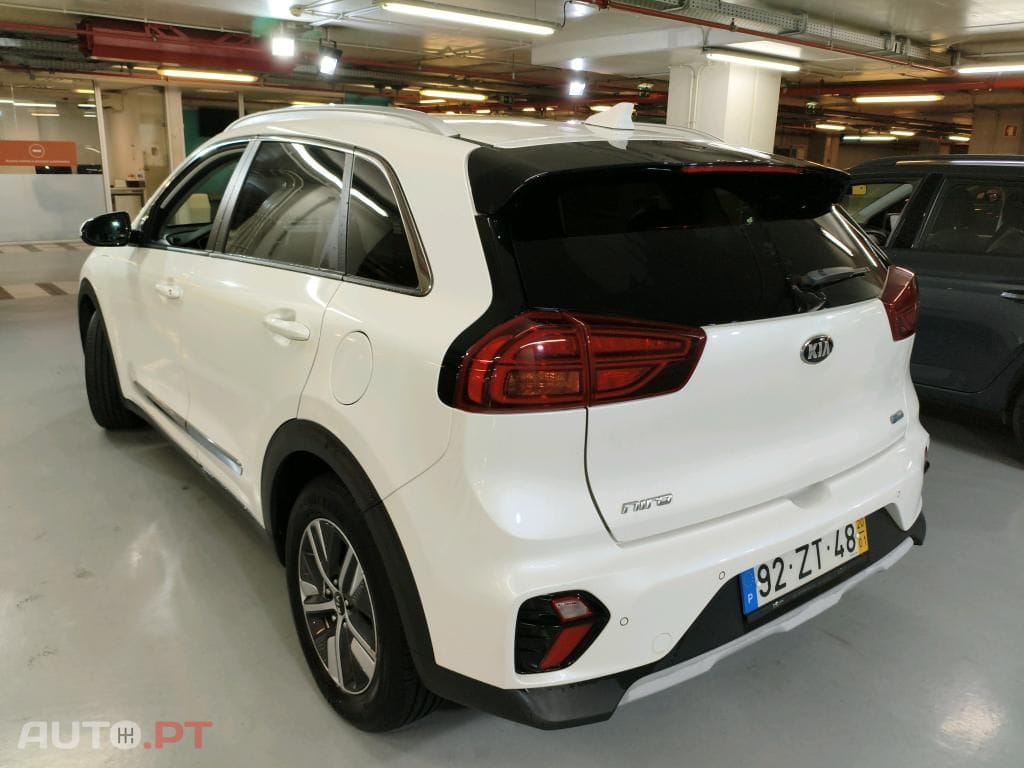 Kia Niro 1.6 GDi HEV Urban