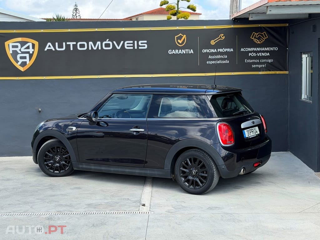 MINI Cooper Cooper D