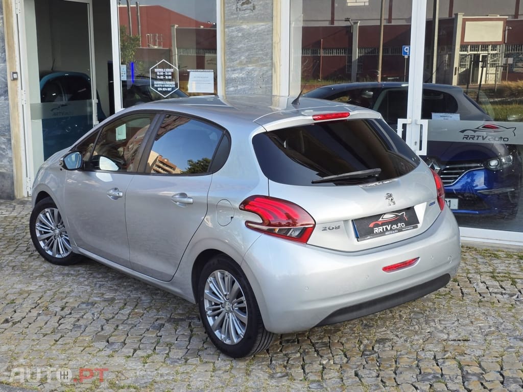 Peugeot 208 1.2 PureTech Style