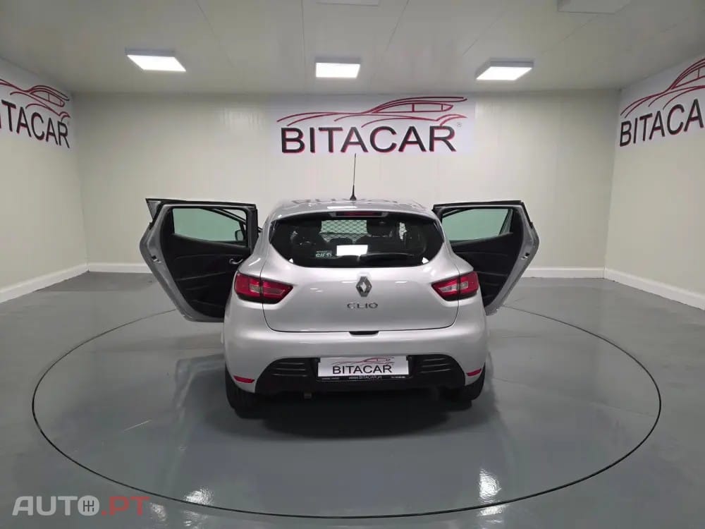 Renault Clio SOCIETE 1.5 DCI ZEN IVA DEDUTIVEL