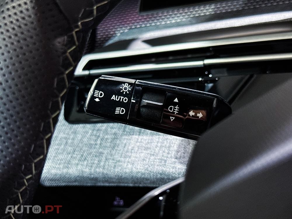 Peugeot E-3008 73 kWh GT