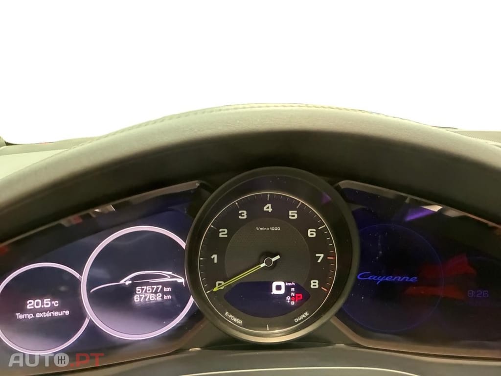 Porsche Cayenne E-Hybrid Triptronic V6