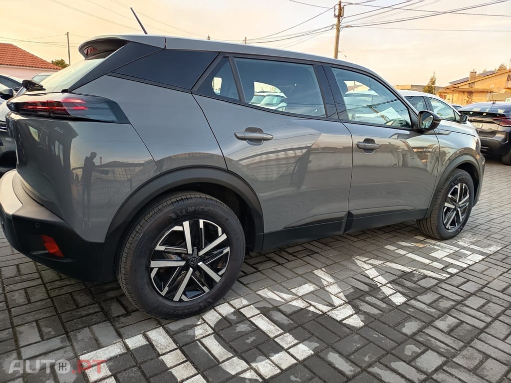 Peugeot E-2008 54 kWh Style