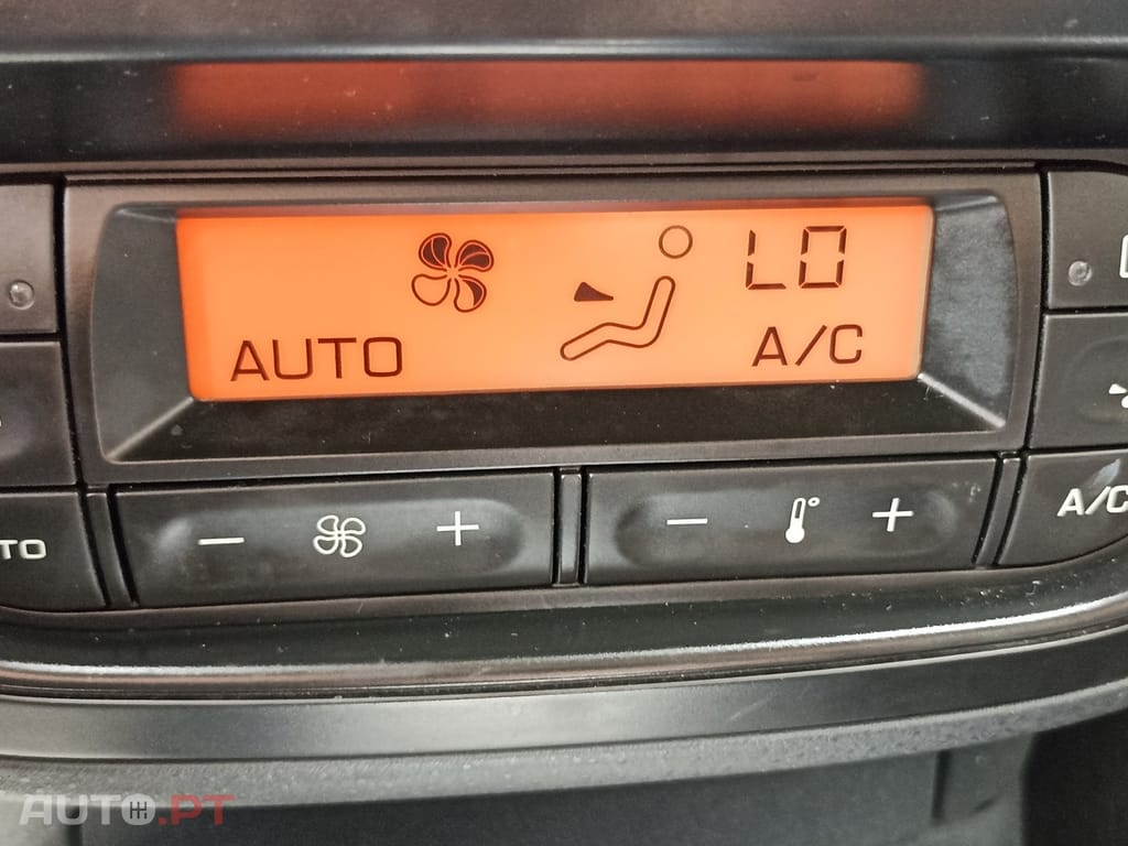 Citroen C3 1.4 HDi Exclusive Sensodrive