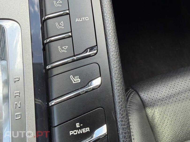 Porsche Panamera S e-Hybrid
