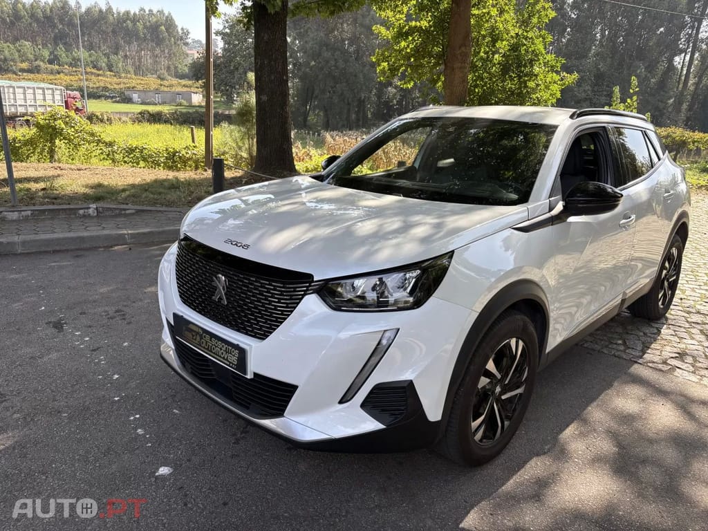 Peugeot 2008 1.2 PureTech Allure