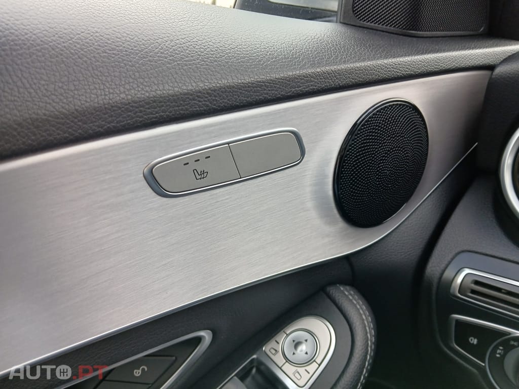 Mercedes-Benz C 220 d 9G-TRONIC AMG Line
