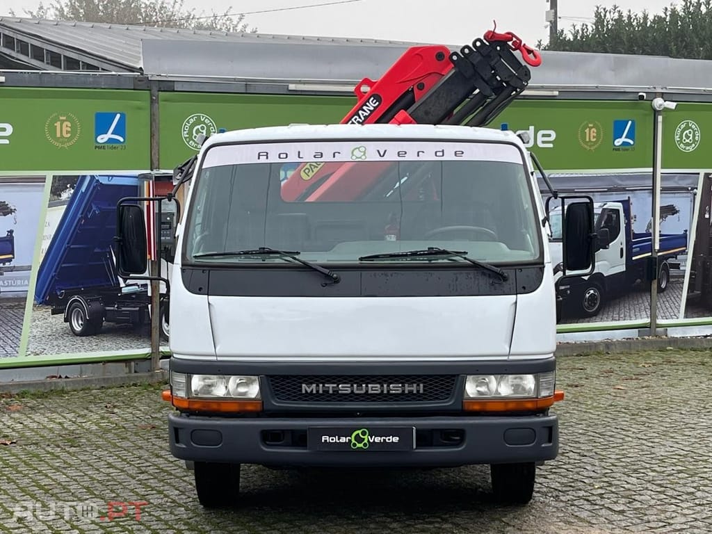 Mitsubishi Canter GRUA COM COMANDO + BASCULA