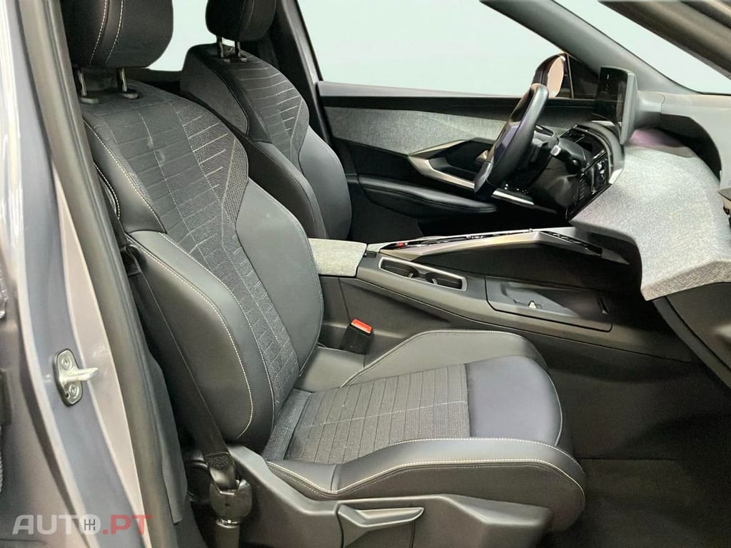 Peugeot 3008 Hybrid 145 e-DSC6 Allure