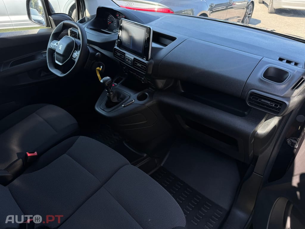 Peugeot Partner 1.5 BlueHDi Premium Standard