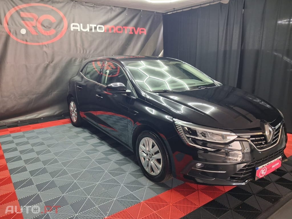 Renault Mégane 1.3 TCe Intens EDC