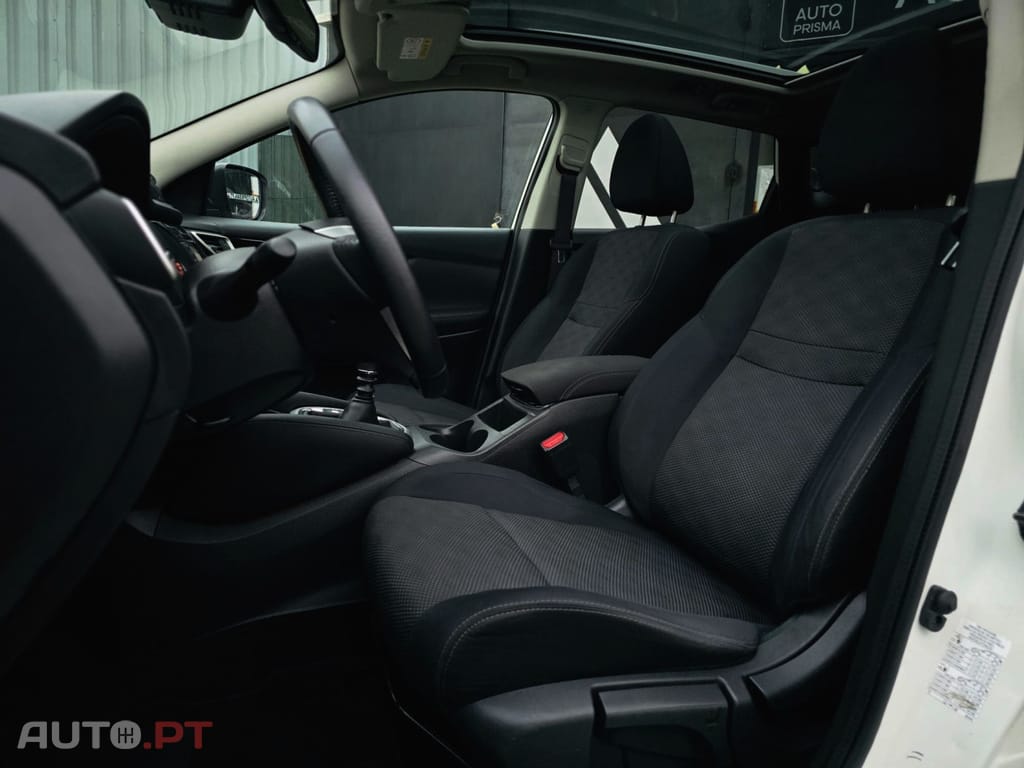 Nissan Qashqai 1.5 dCi N-Connecta RS+PS