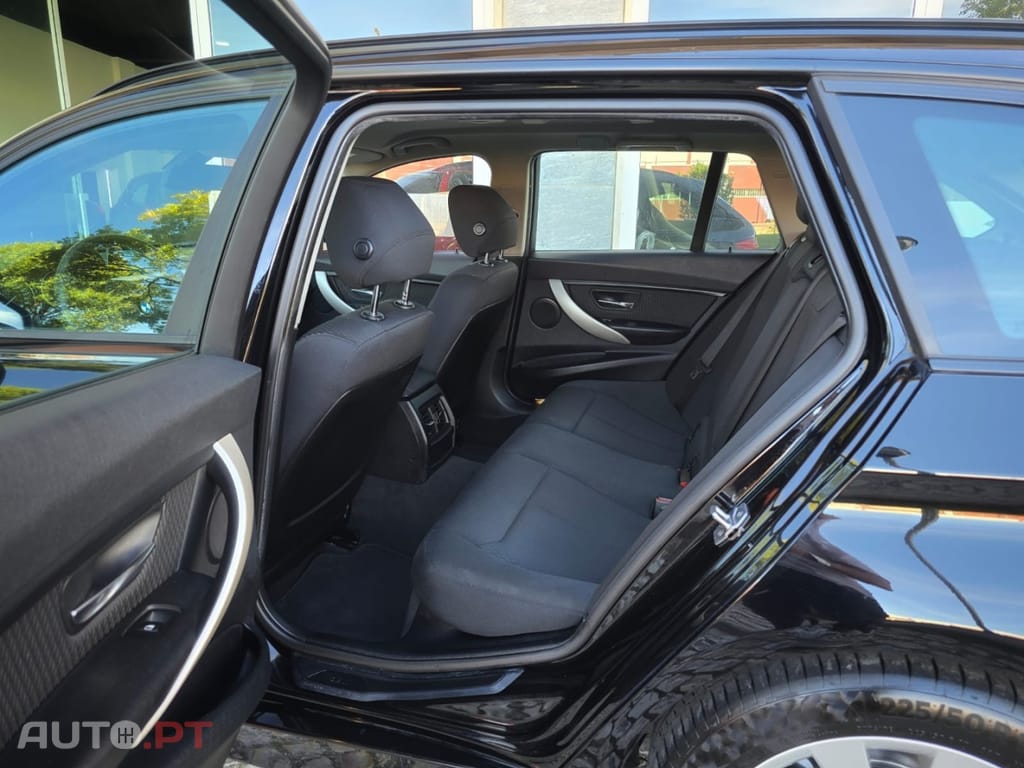 BMW 318 d Touring
