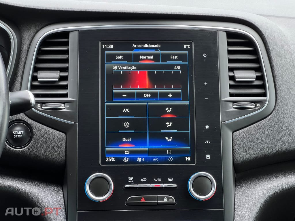 Renault Mégane Sport Tourer 1.5 Blue dCi Bose Edition