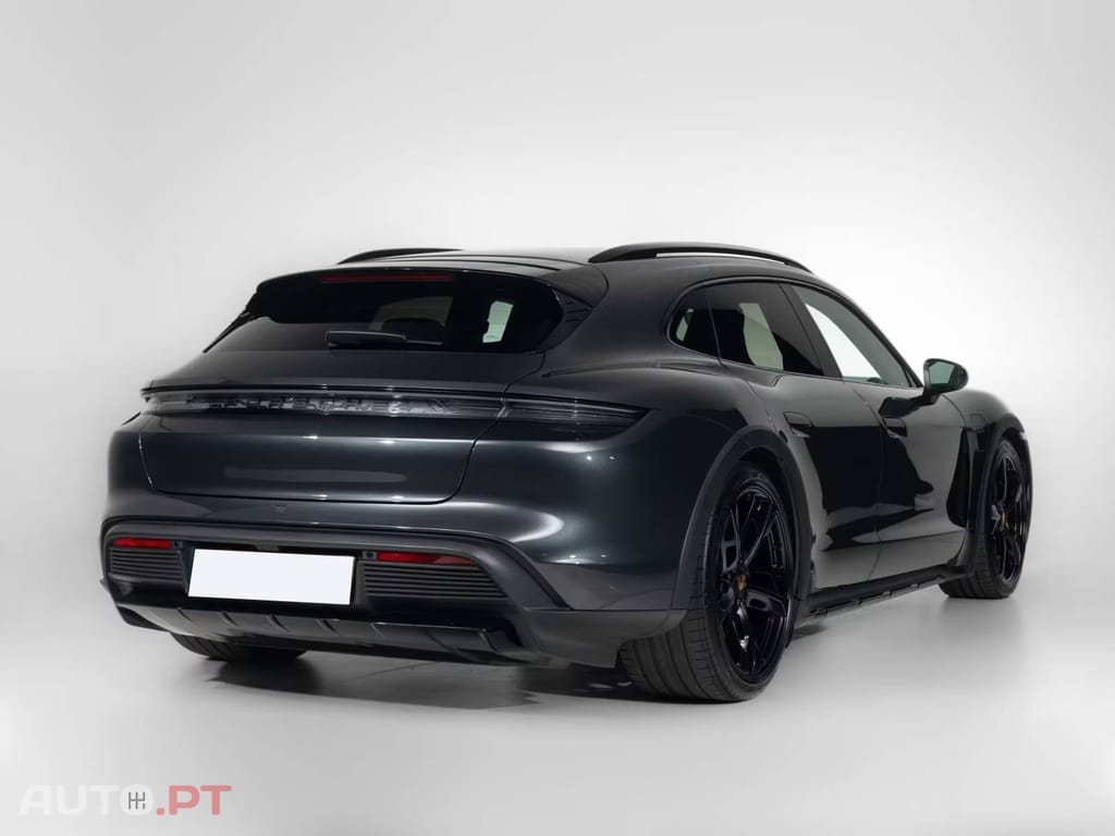Porsche Taycan Bose
