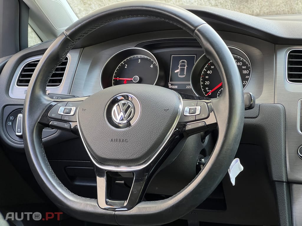 Volkswagen Golf 1.6 TDi Confortline