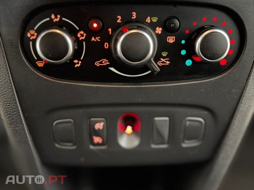 Dacia Logan 0.9 TCe Confort