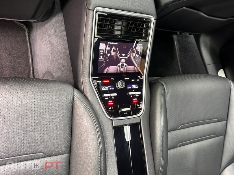 Porsche Panamera 4 S