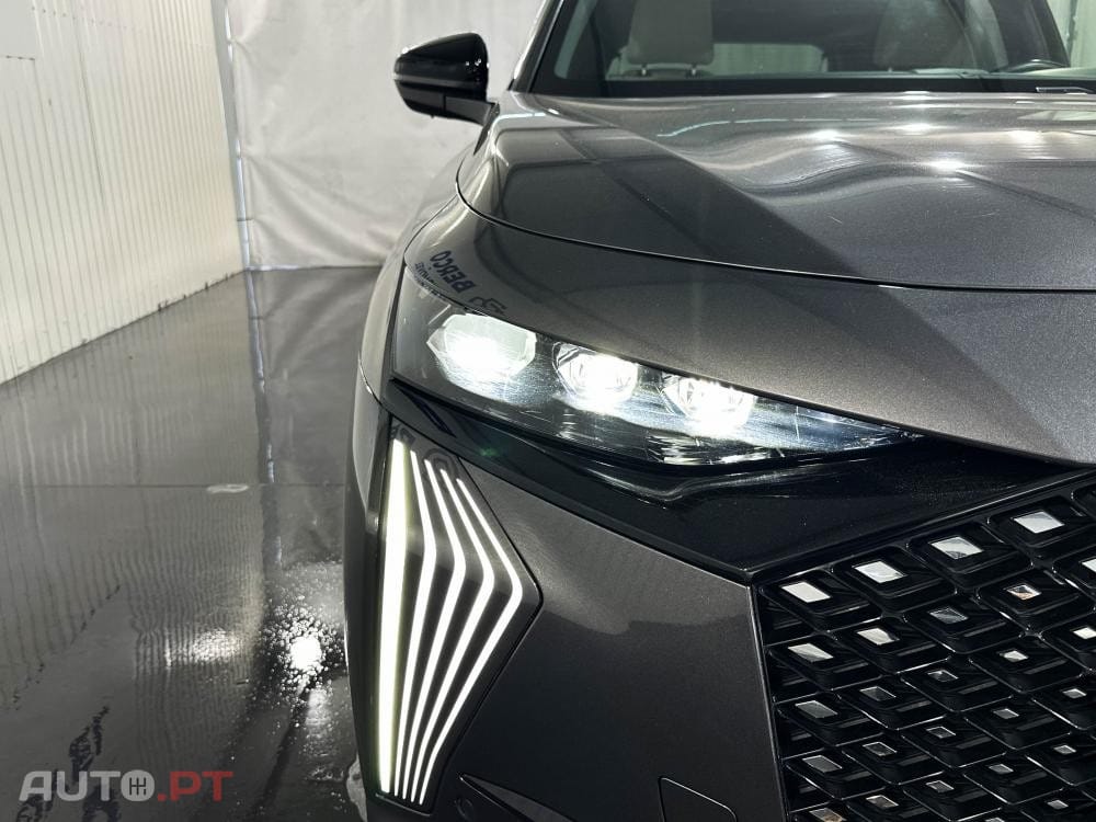 DS DS7 Crossback E-TENSE OPERA