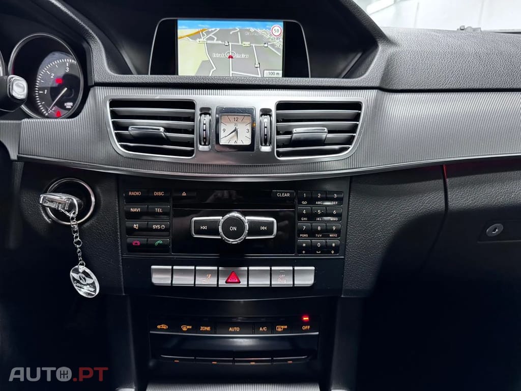 Mercedes-Benz E 300 Bluetec Hybrid Avantgarde