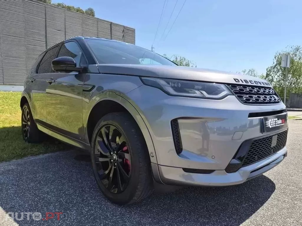 Land Rover Discovery Sport 1.5 I3 P300e AWD R-Dynamic HSE