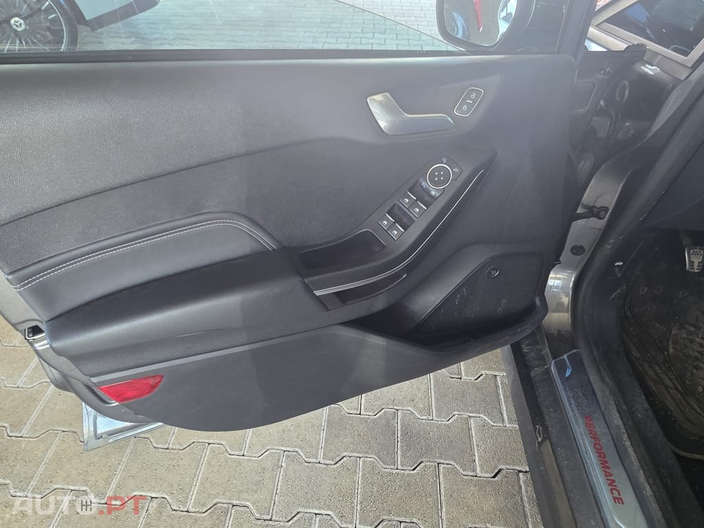 Ford Fiesta 1.5 EcoBoost ST