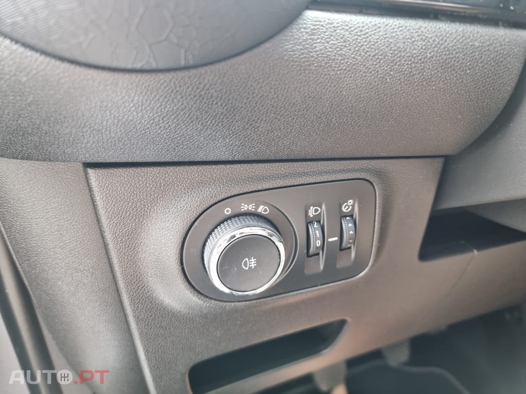 Opel Adam 1.2 Glam