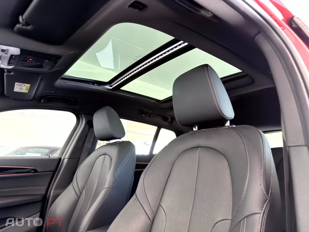 BMW X2 25 e xDrive Pack M