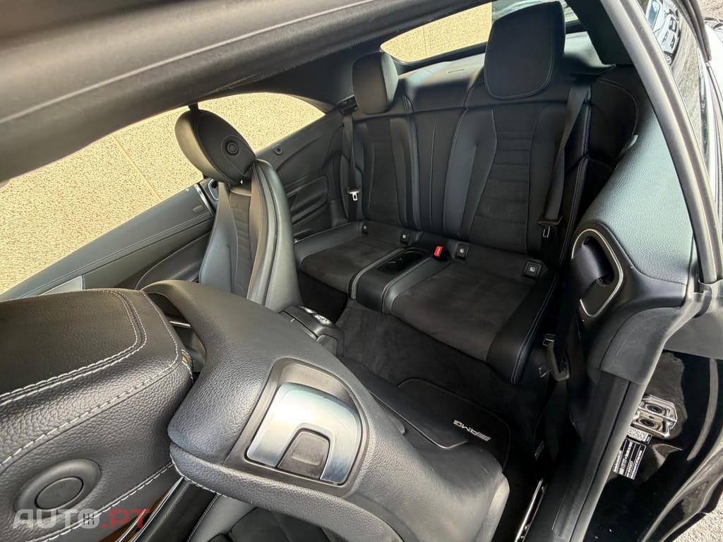 Mercedes-Benz E 220 d AMG Line