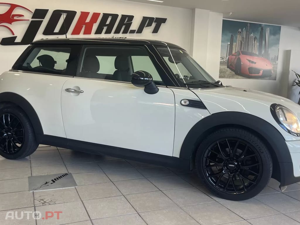 MINI One D - Black Details JLL 17