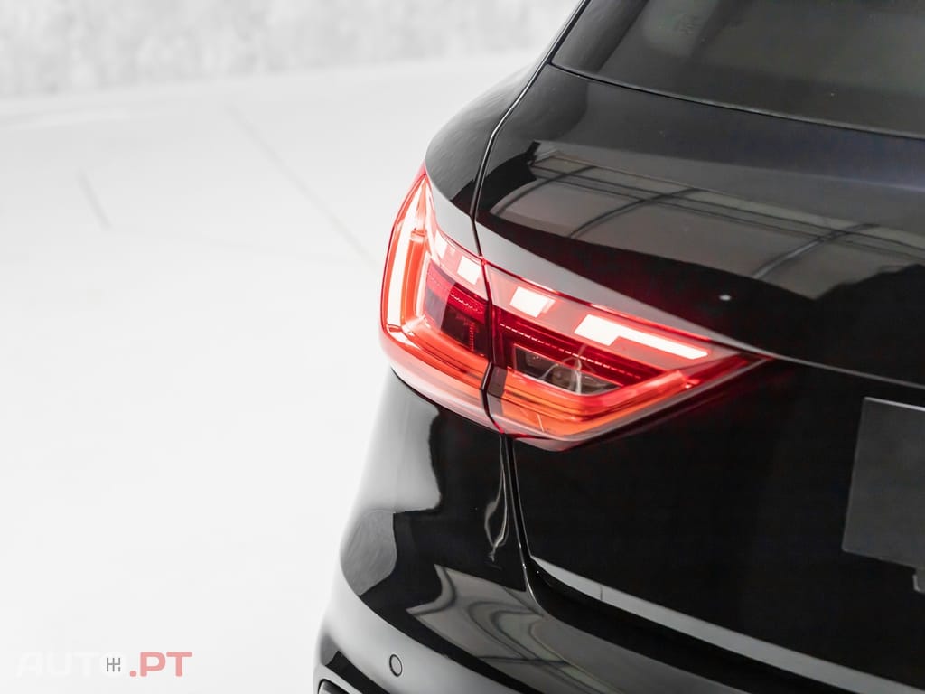 Audi A1 25 TFSI S line S tronic