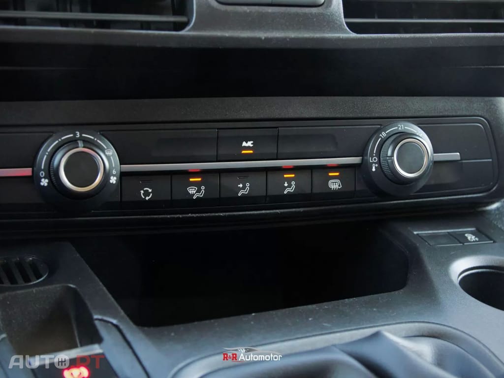 Peugeot Partner  1.5 BlueHDi Pro Longa