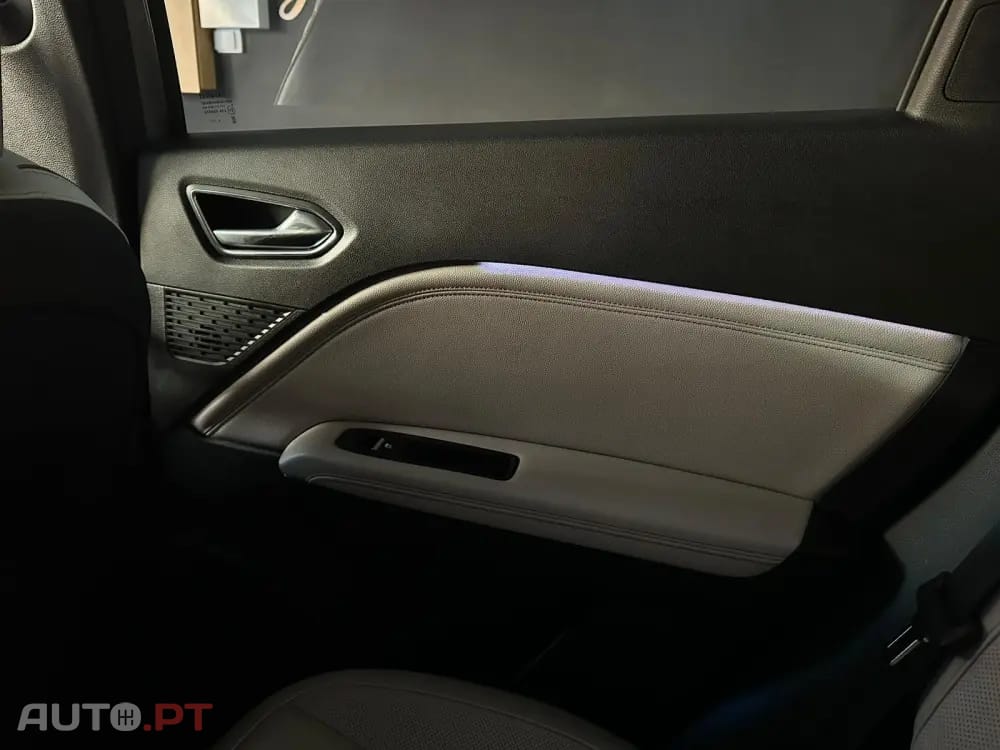 Renault Captur 1.6 E-Tech Plug-In Initiale Paris