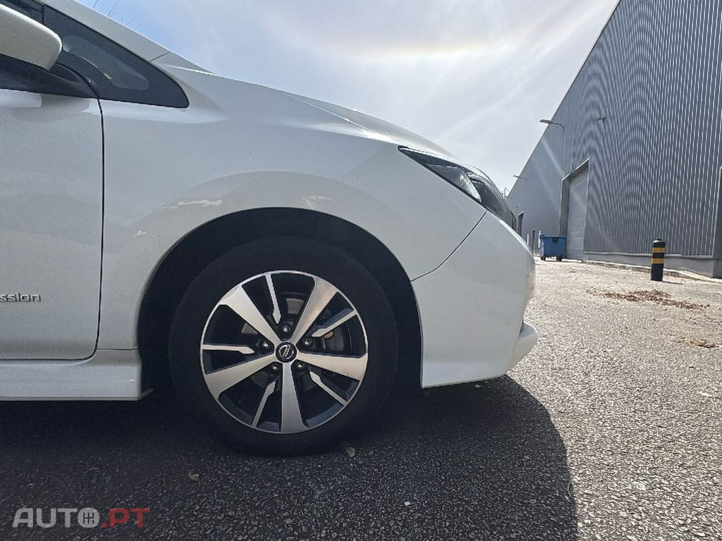 Nissan Leaf Acenta