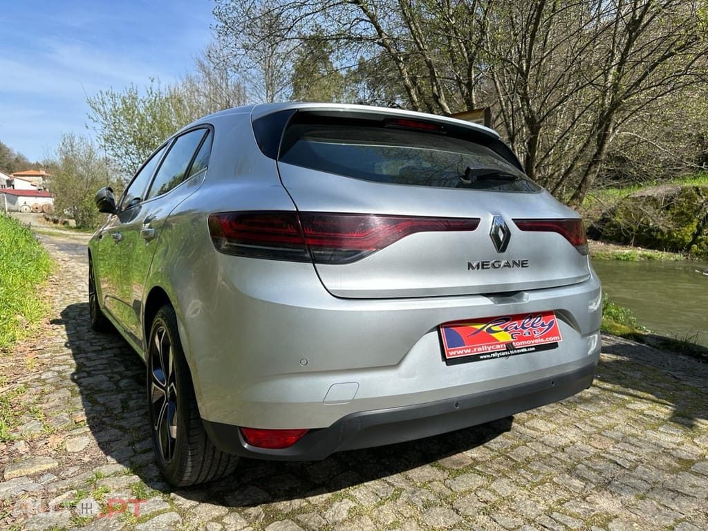 Renault Mégane 1.5 Blue dCi Limited J17