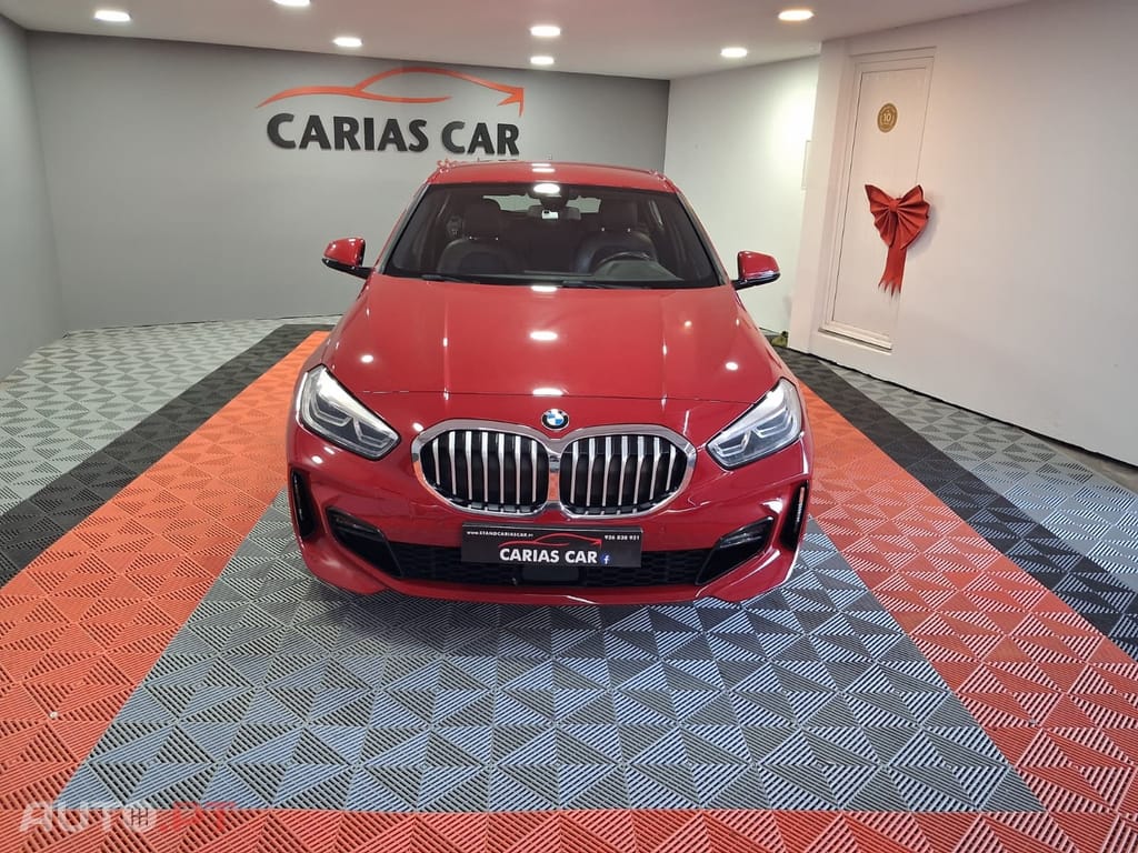 BMW 116 d Pack Desportivo M Auto