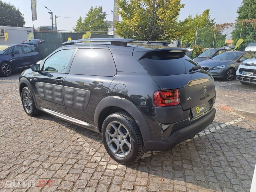 Citroen C4 Cactus 1.2 PureTech Shine