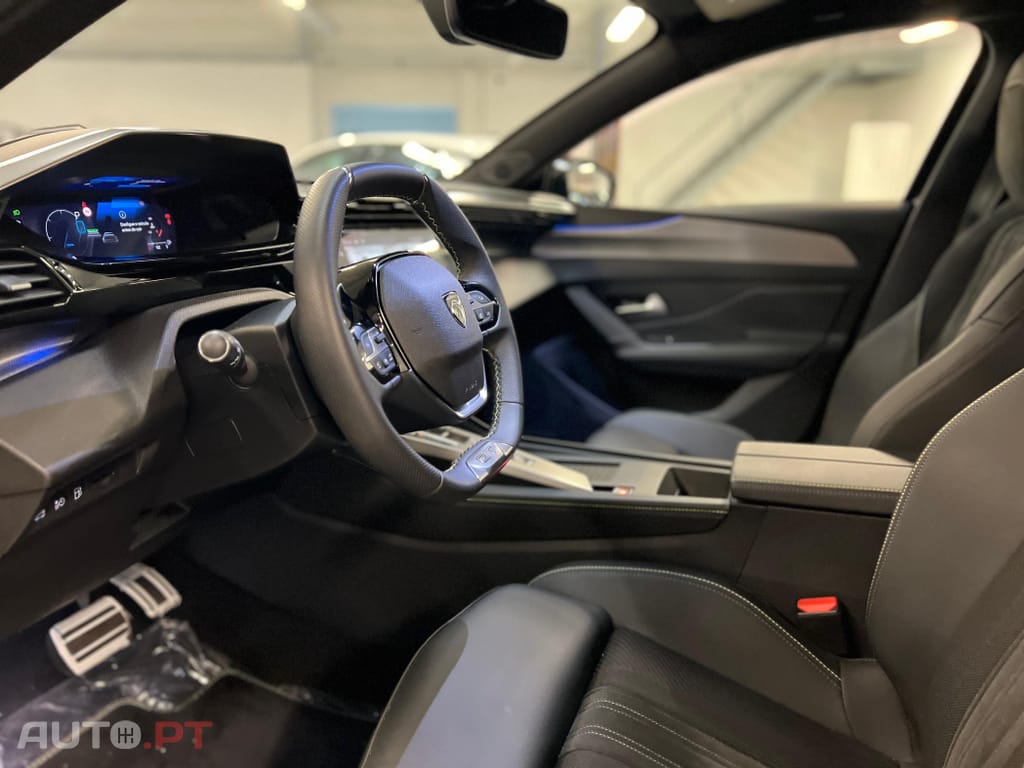 Peugeot 408 1.6 Hybrid GT e-DCS7