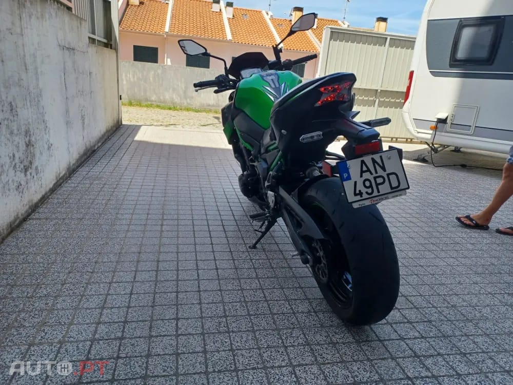 Kawasaki Z 900 PERFOMANCE