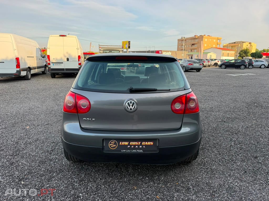 Volkswagen Golf 1.4i Confortline