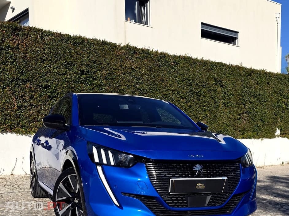 Peugeot 208 1.2 Puretech GT EAT8