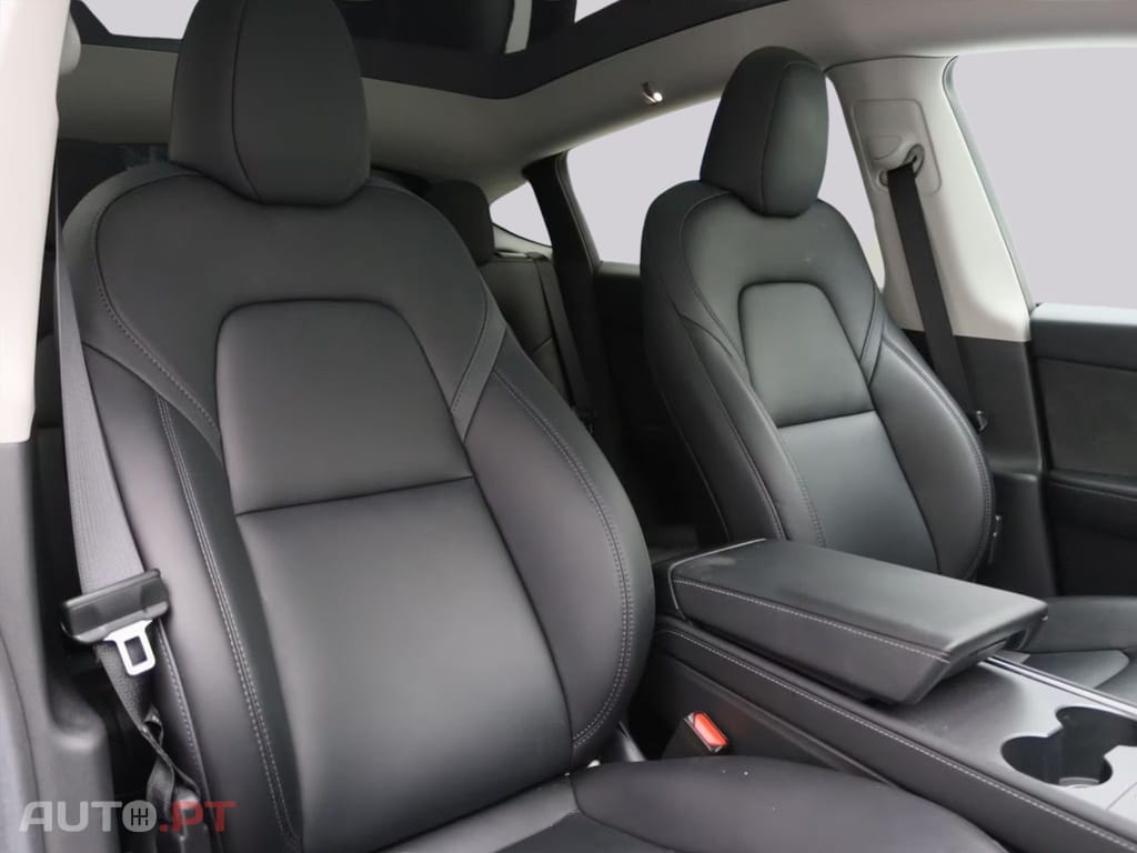 Tesla Model Y Standard RWD Plus 95% I.V.A DEDUTIVEL