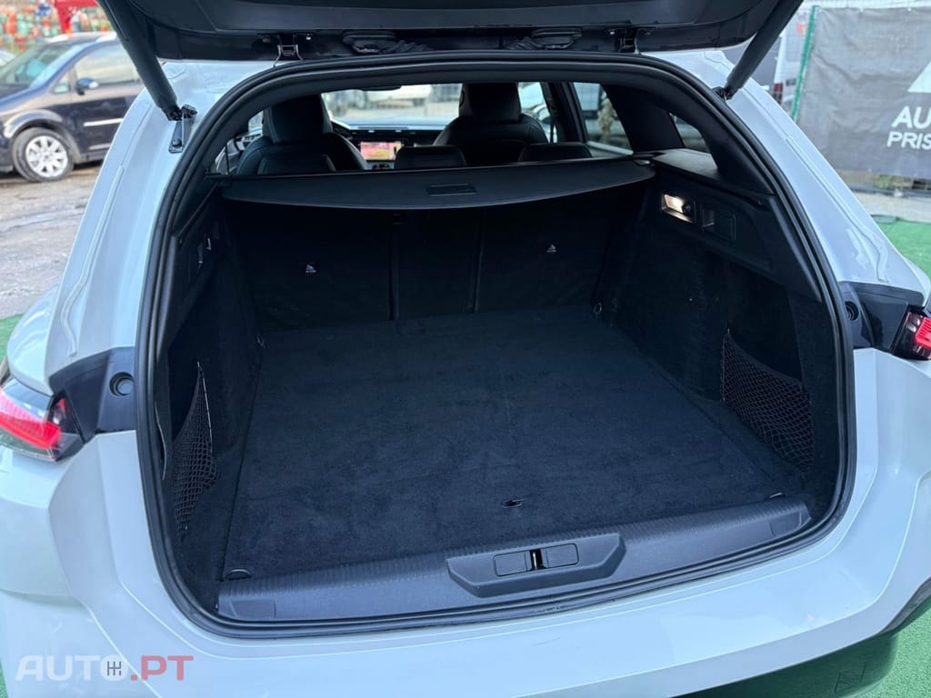 Peugeot 308 SW 1.6 Hybrid GT Pack e-EAT8