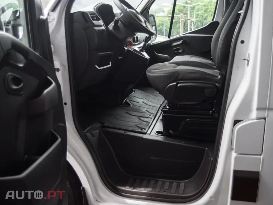 Opel Movano L3H2 DPF 2WD VA Auto