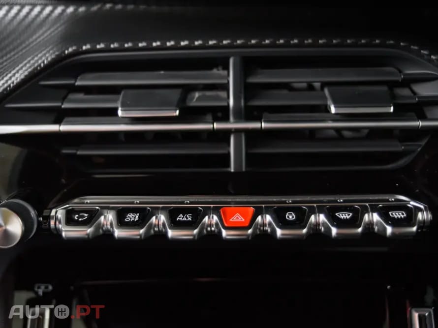 Peugeot 2008 PureTech 130 EAT8 Allure