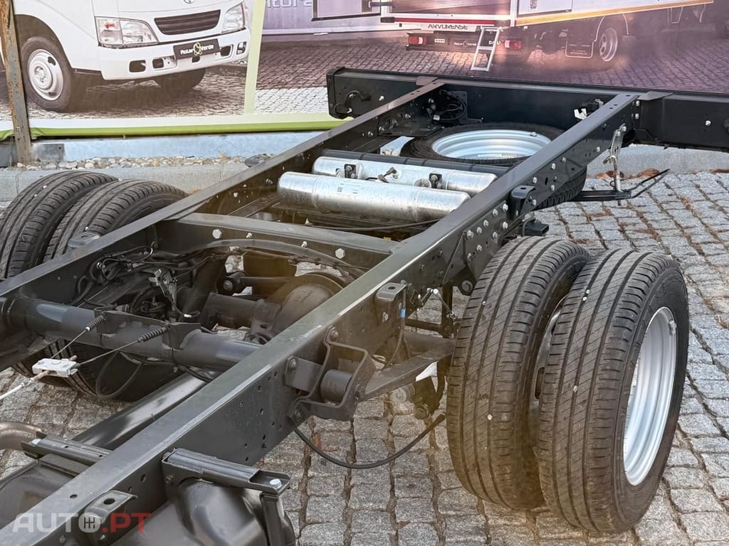 Iveco Daily CONTENTOR + PLATAFORMA