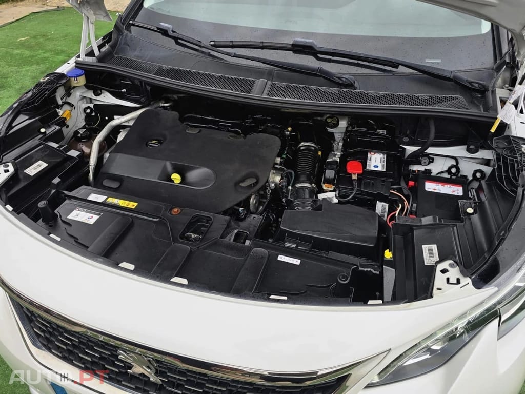 Peugeot 5008 2.0 BlueHDi Allure